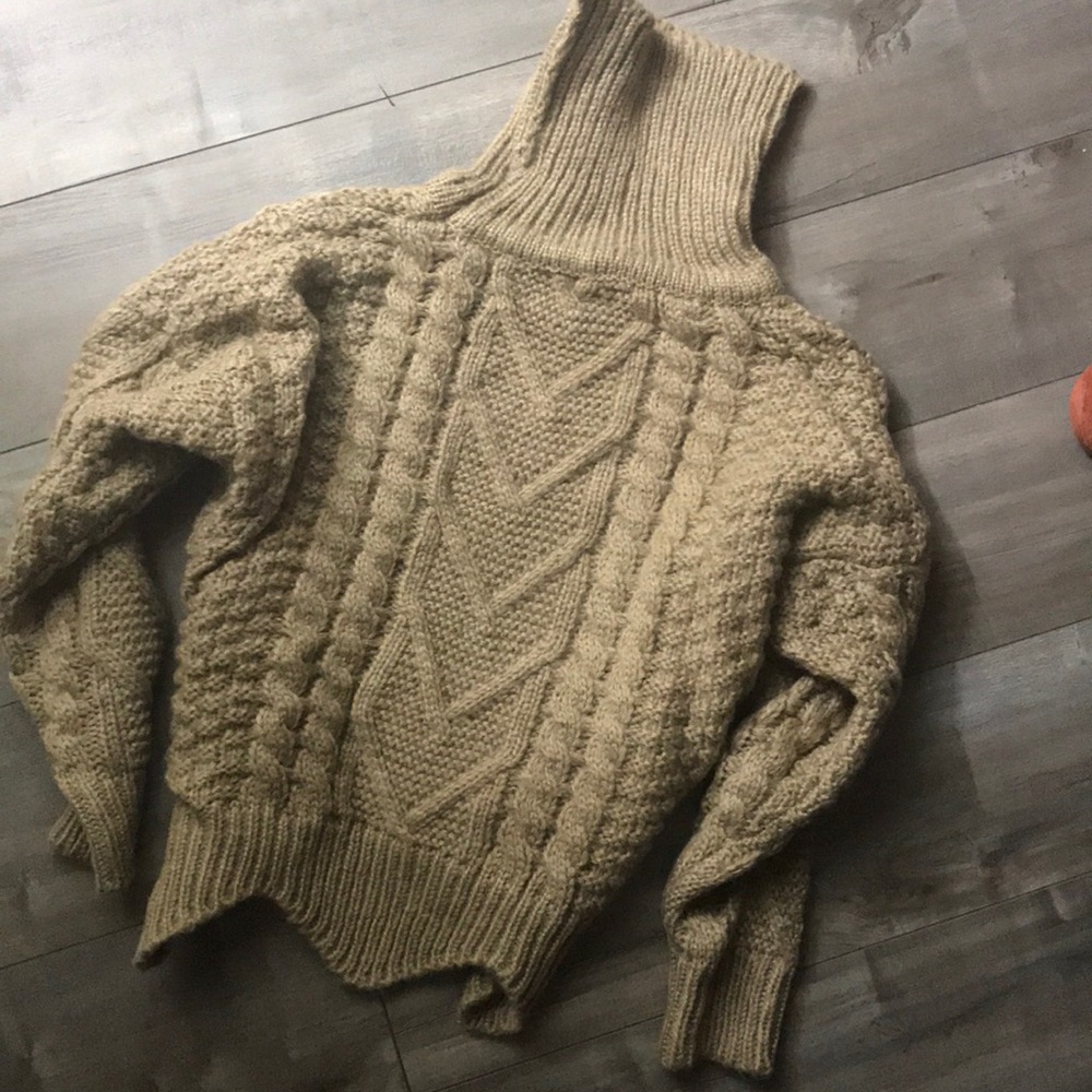 Goodnight macaroon sweater